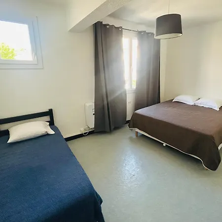 L'acropole Hotel 3*